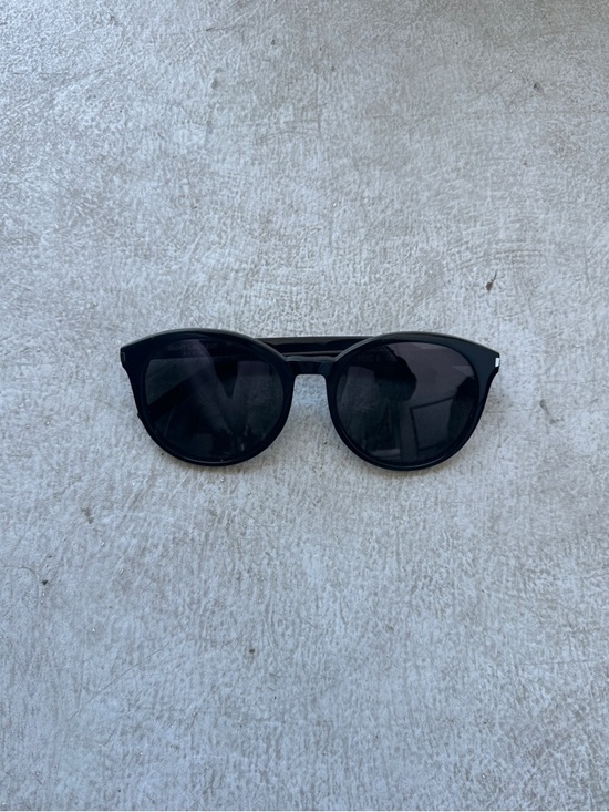 Saint Laurent Accessories - Saint Laurent Black Round Sunglasses